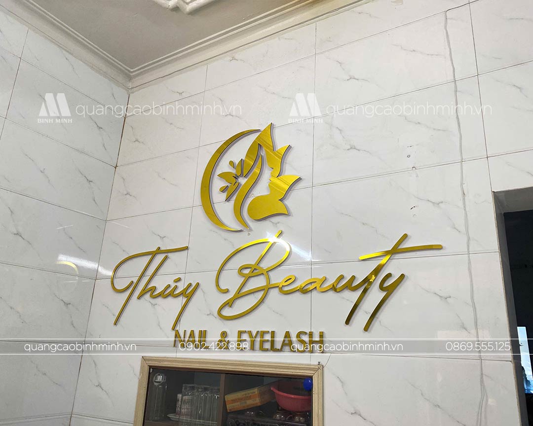 bo-logo-trong-nha-nails-spa