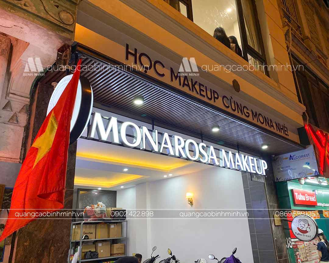 lam-bien-quang-cao-make-up